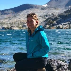 Meet your Posher, Alexandria